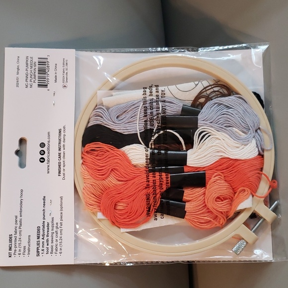 Pumpkin Punch Needle Kit NEW - Picture 6 of 6
